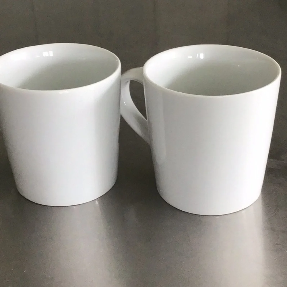 Crate&Barrel 6oz Julia Rothman YuleTown mugs